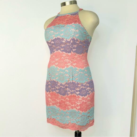 Everly Lace Mini Dress Colorblock Size Large Wedding Guest Spring Vacation - Picture 1 of 13